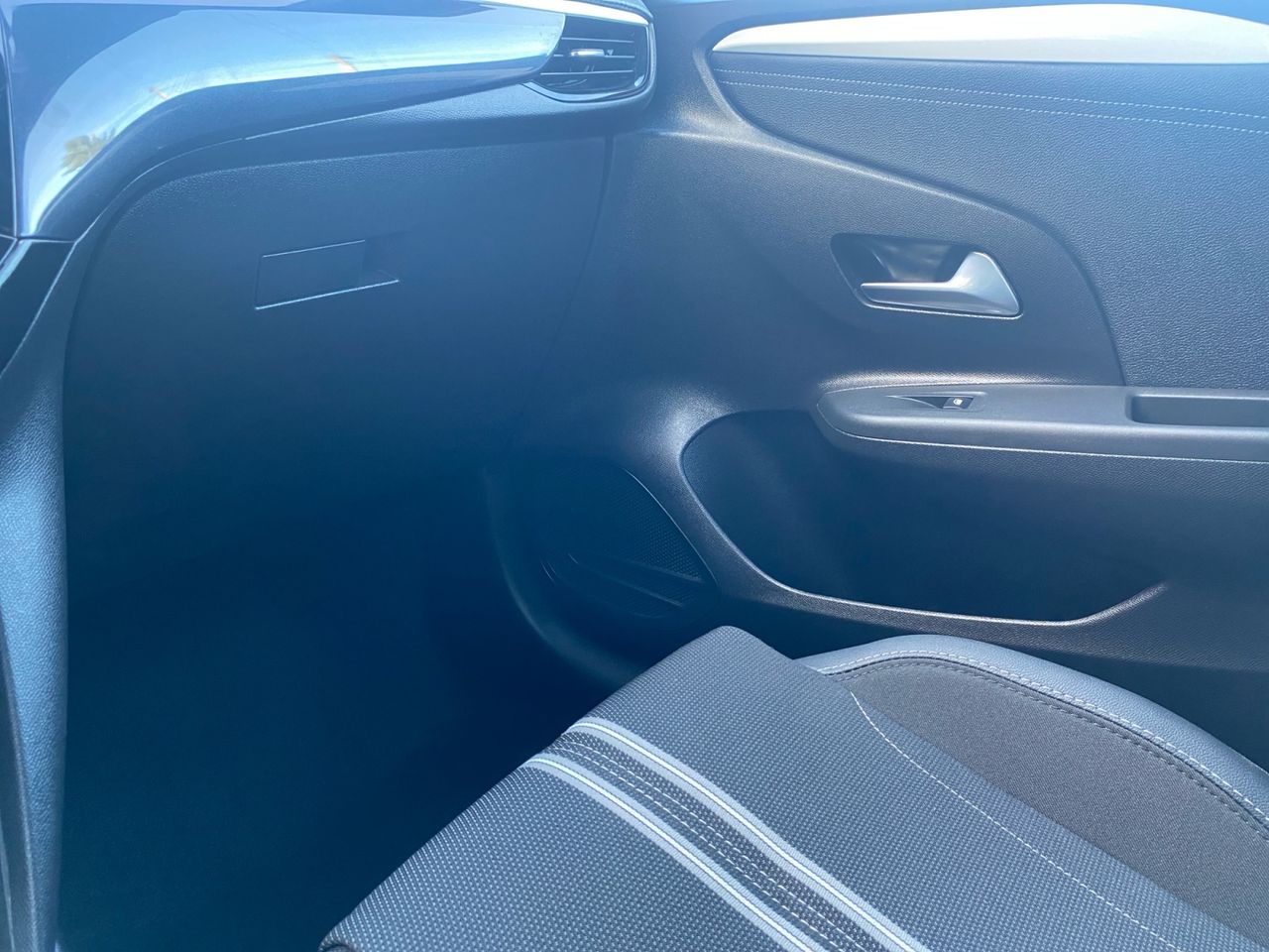 Opel Corsa GS 1.2T XHL MT6 S7S 100 CV - Foto 2