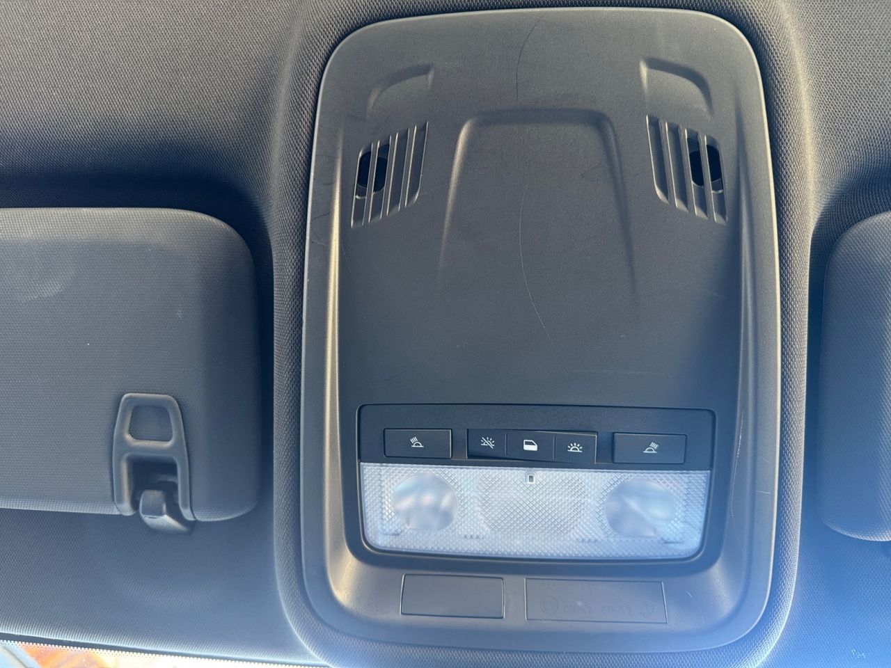 Opel Astra GS LINE 1.2 110 CV - Foto 2