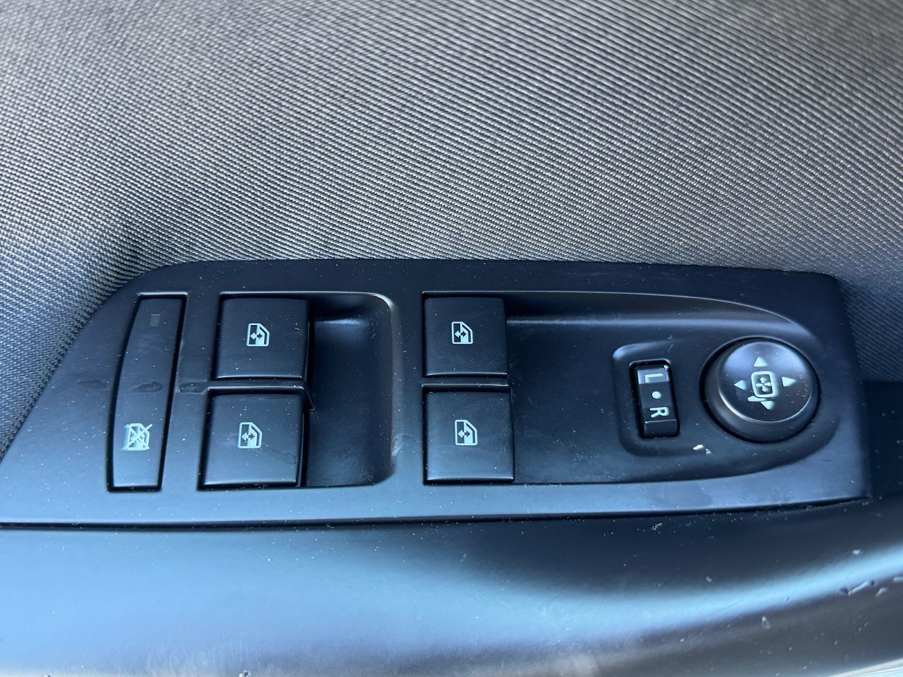 Opel Astra GS LINE 1.2 110 CV - Foto 2