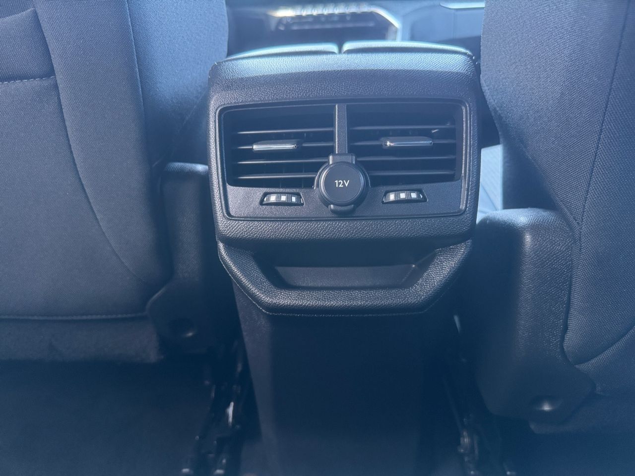 Peugeot 3008 Hybrid ALLURE PACK PLUG IN HYBRID 225 e EAT8 - Foto 2