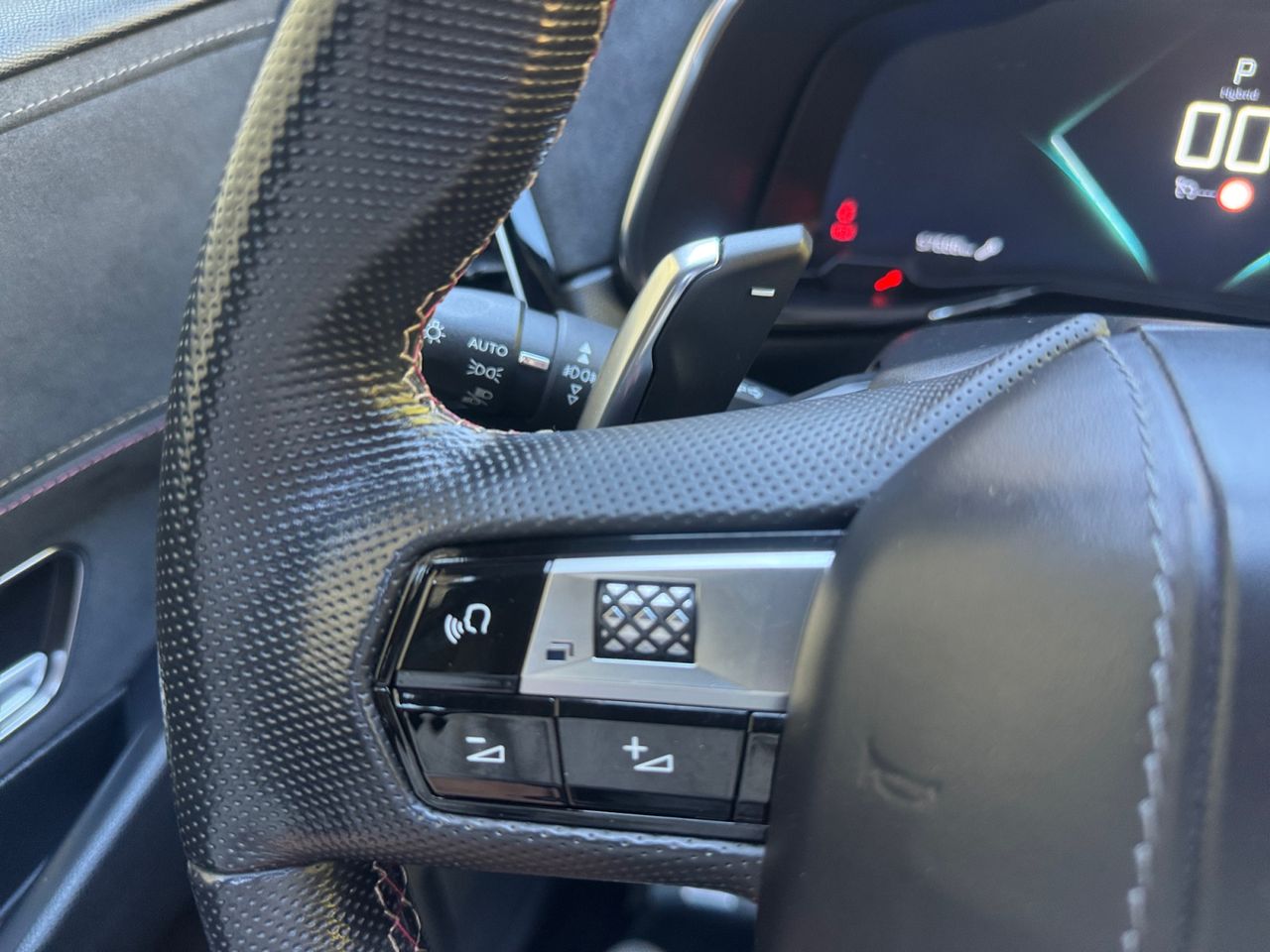 DS DS 7 Crossback E TENSE 300 4X4 PERFORMANCE LINE - Foto 2