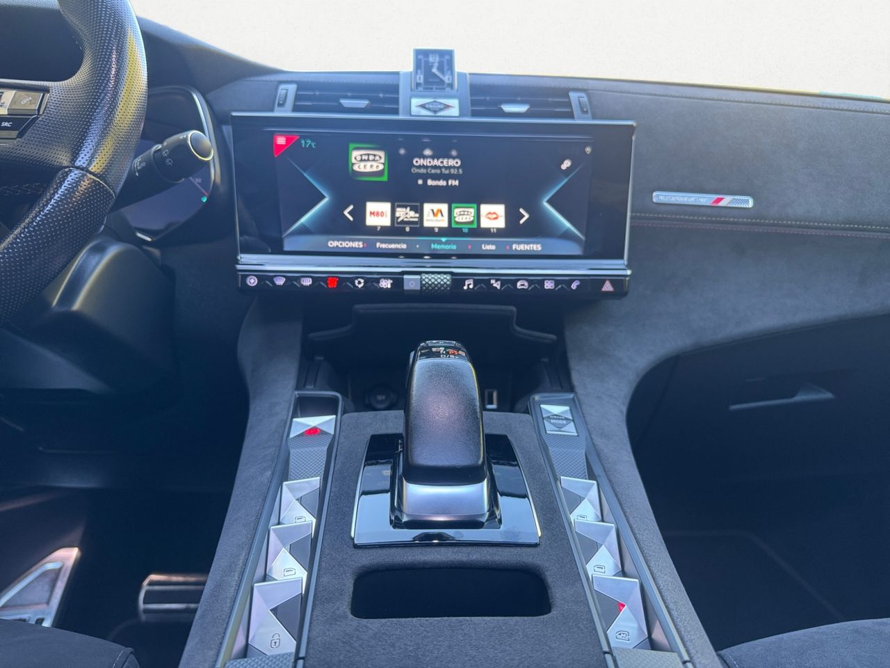 DS DS 7 Crossback E TENSE 300 4X4 PERFORMANCE LINE - Foto 2