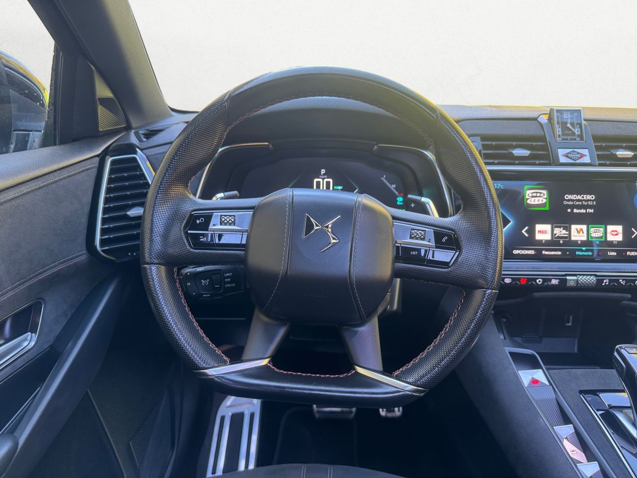 DS DS 7 Crossback E TENSE 300 4X4 PERFORMANCE LINE - Foto 2