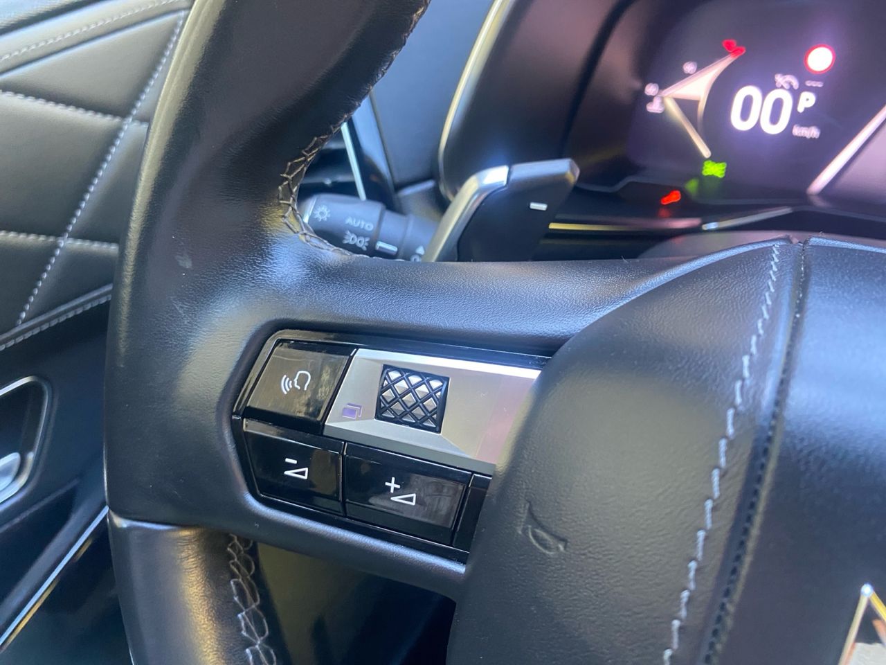 DS DS 7 BLUE HDI 130 AUT RIVOLI - Foto 2