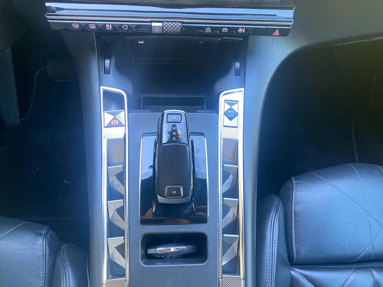 DS DS 7 BLUE HDI 130 AUT RIVOLI - Foto 2