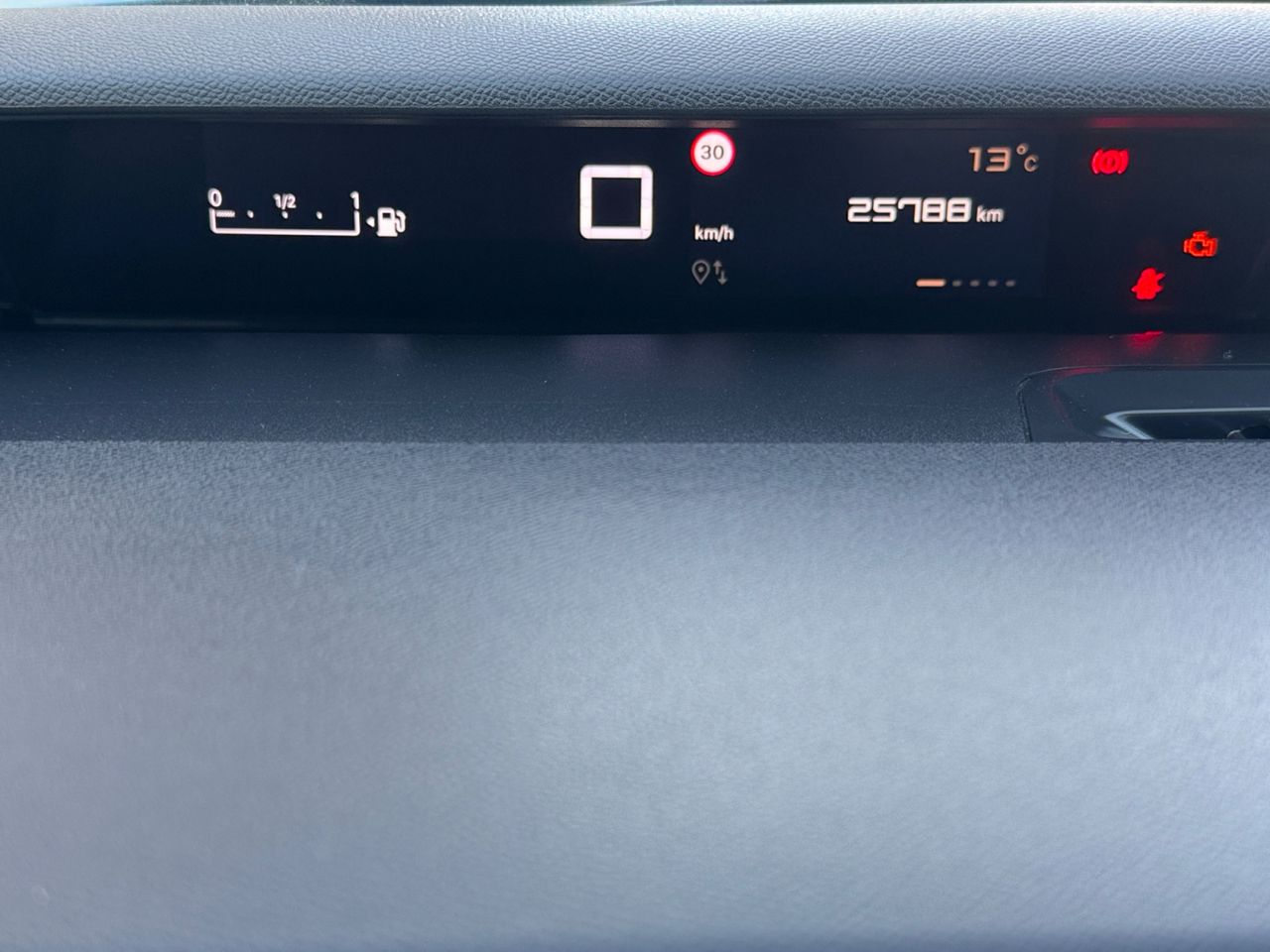 Citroën C3 Aircross TURBO 100 S&S 6V PLUS - Foto 2