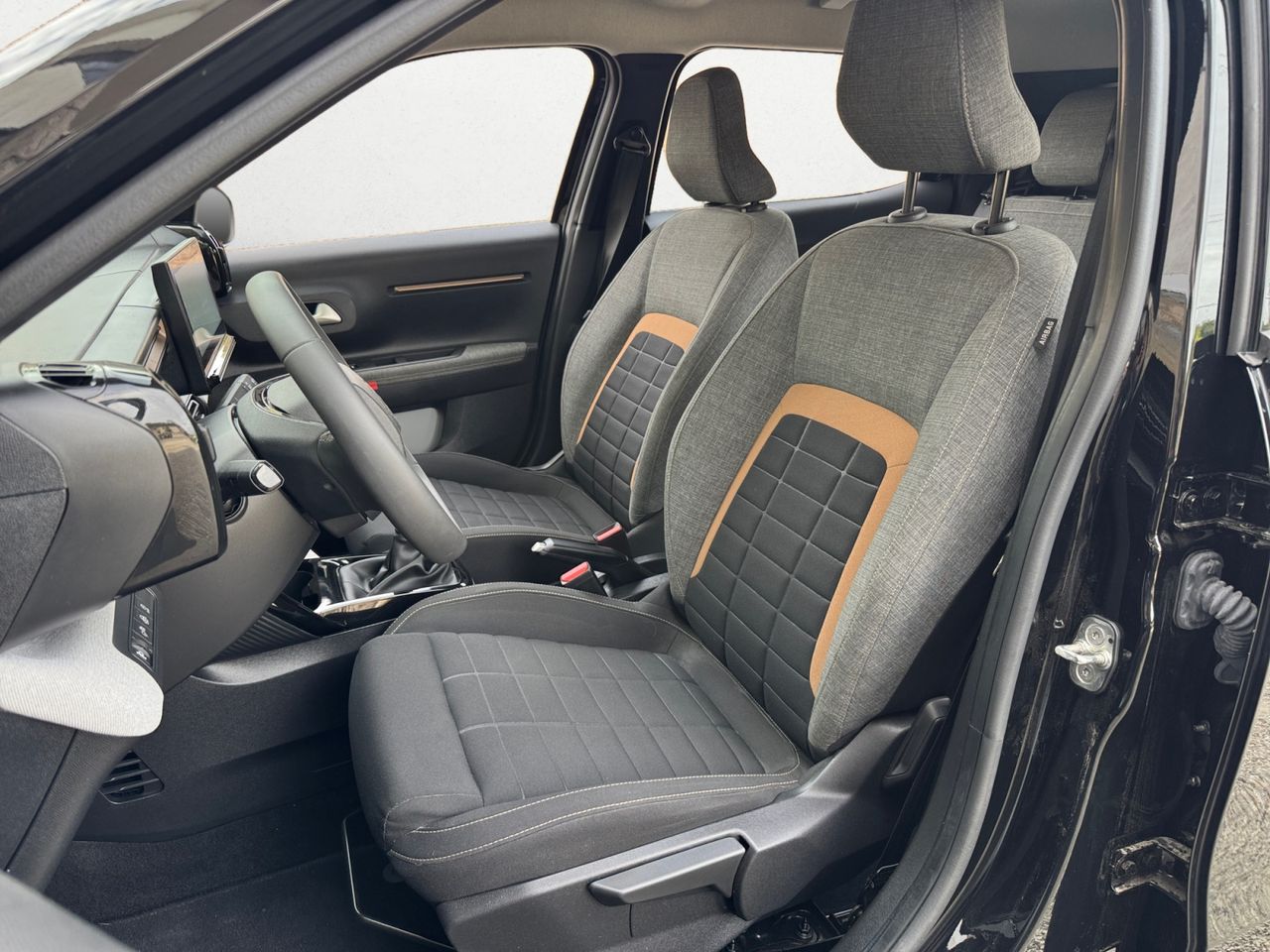 Citroën C3 Aircross TURBO 100 S&S 6V PLUS - Foto 2