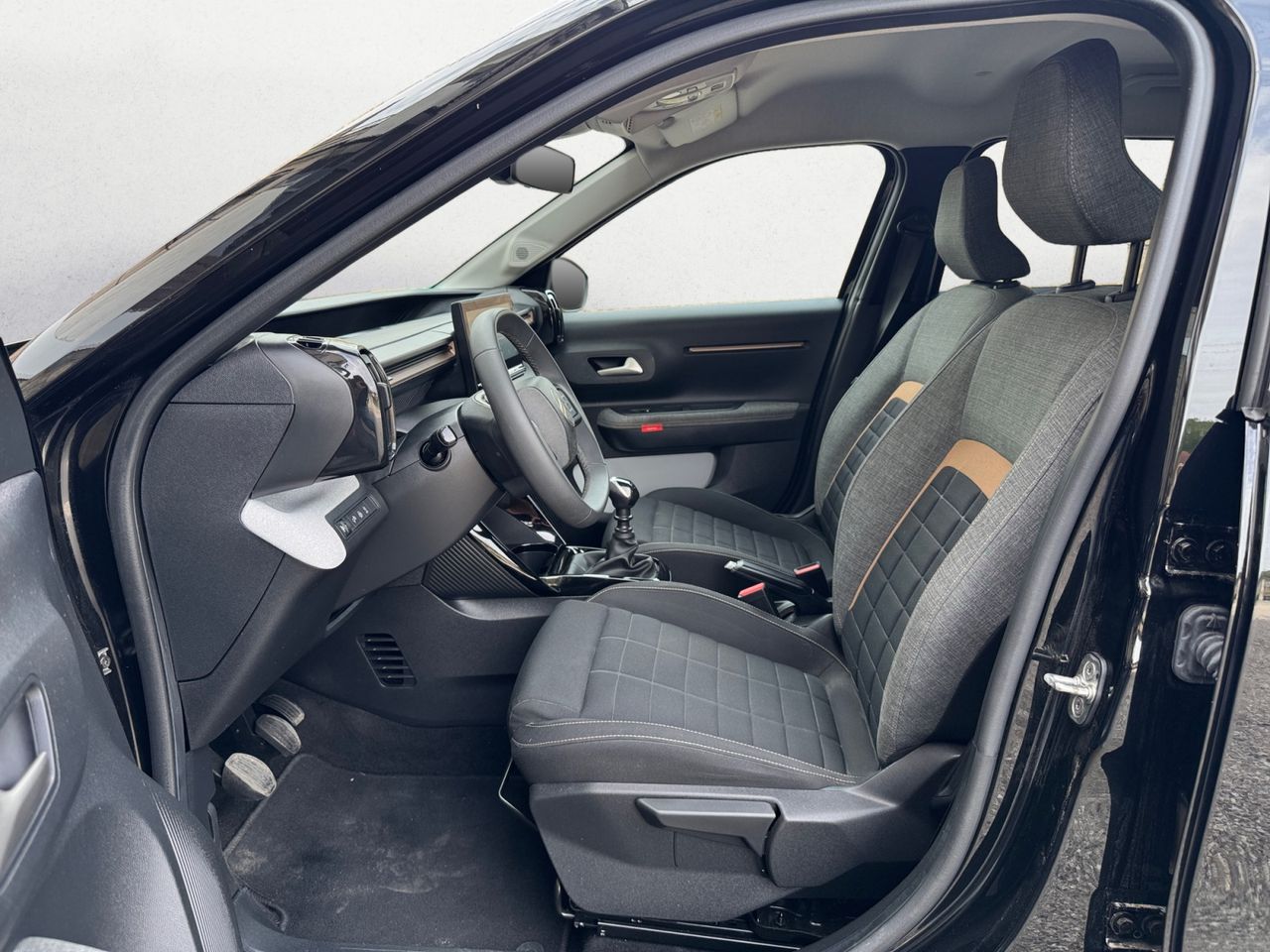 Citroën C3 Aircross TURBO 100 S&S 6V PLUS - Foto 2