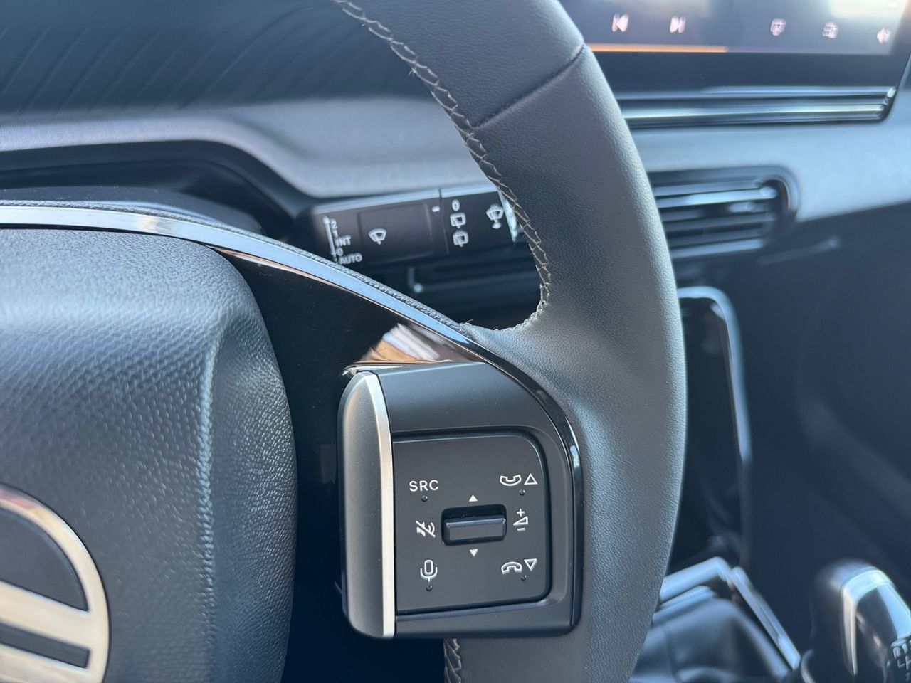 Citroën C3 Aircross TURBO 100 S&S 6V PLUS - Foto 2