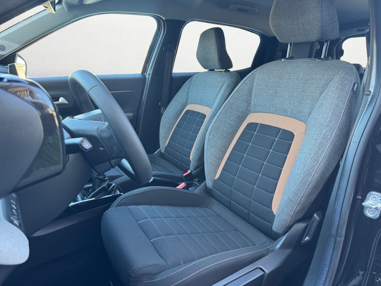 Citroën C3 Aircross TURBO 100 S&S 6V PLUS - Foto 2