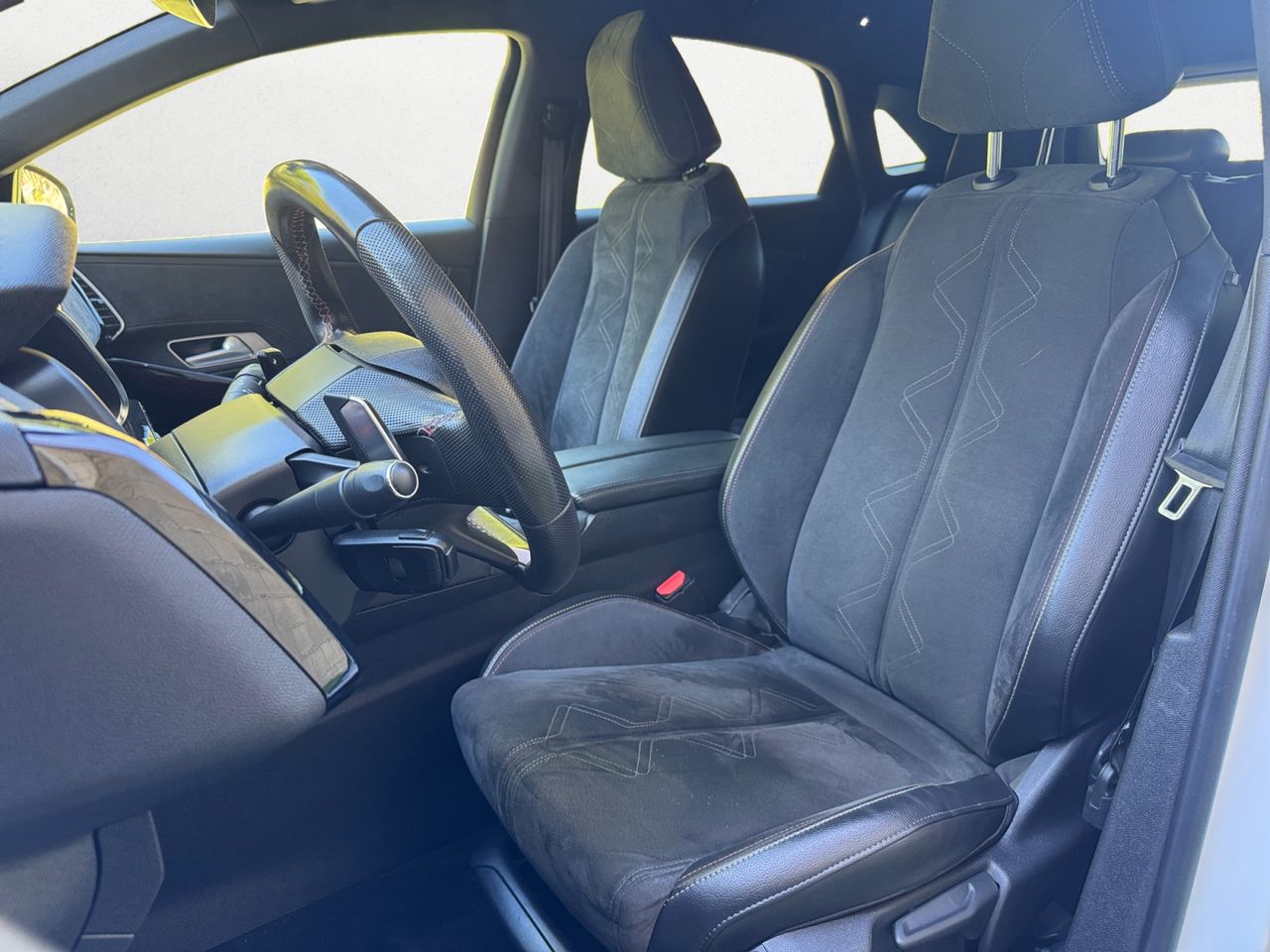 DS DS 7 Crossback BLUE HDI 180 AUT PERFORMANCE - Foto 2