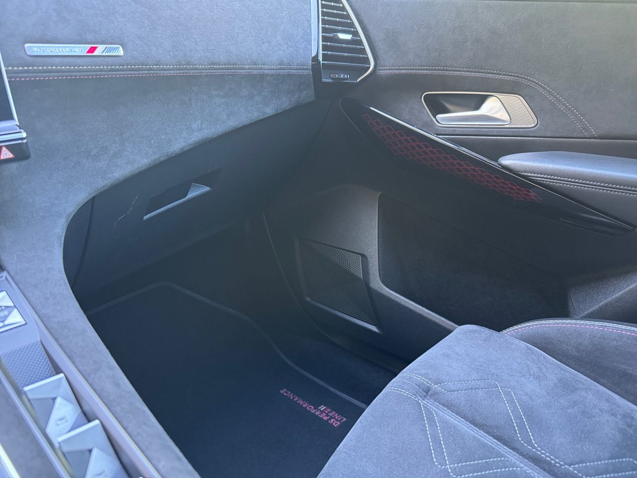 DS DS 7 Crossback BLUE HDI 180 AUT PERFORMANCE - Foto 2