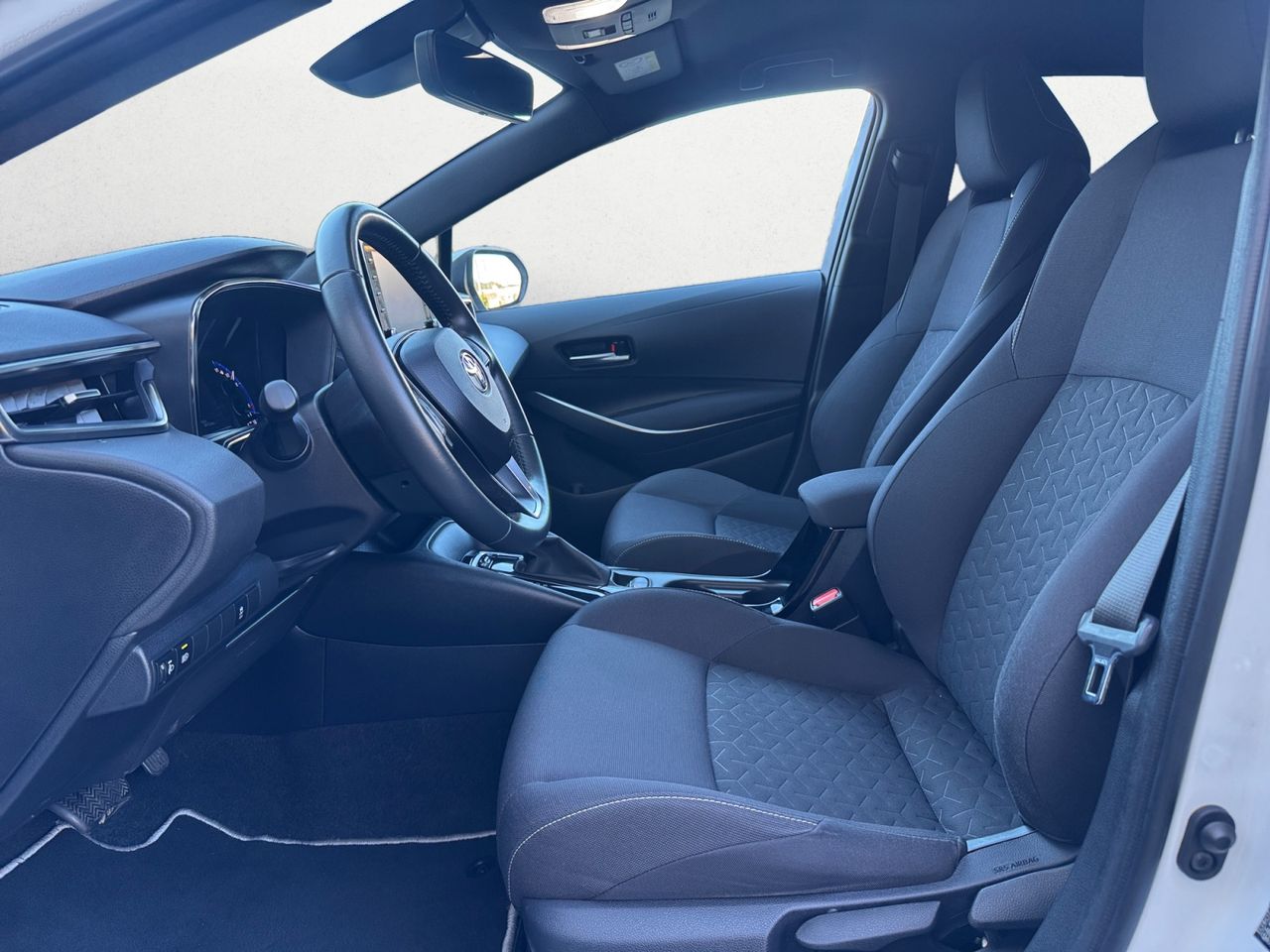 Toyota Corolla 1.8 125H ACTIVE TECH ECVT - Foto 2