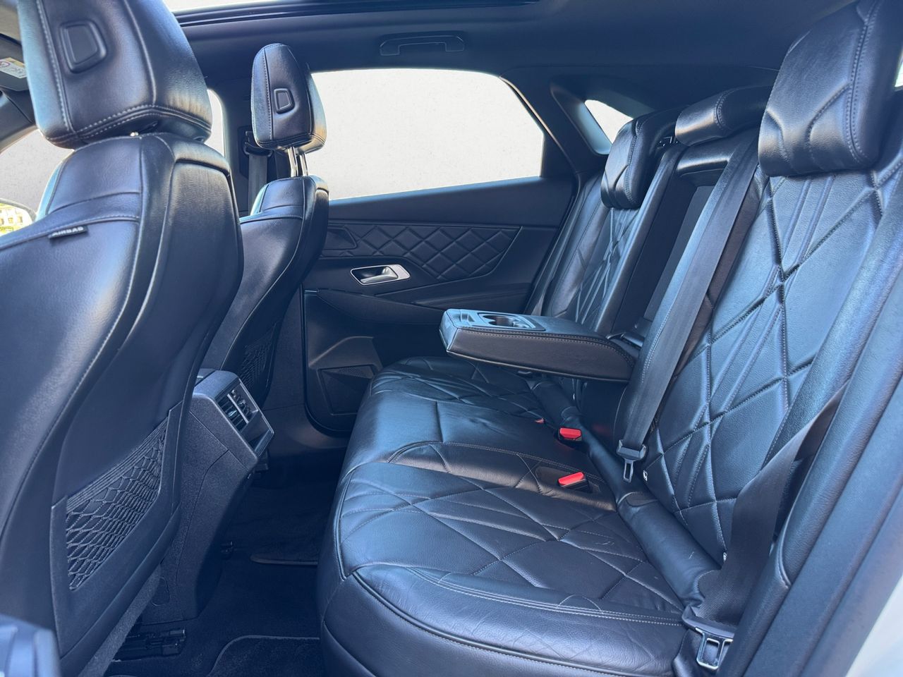 DS DS 7 Crossback E TENSE 225 LIGNE NOIRE - Foto 2