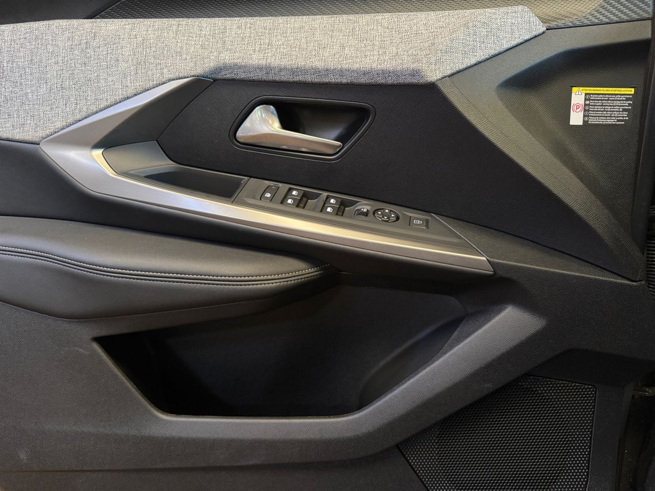 Peugeot 3008 Hybrid ALLURE HYBRID 136 e DCS6 - Foto 2