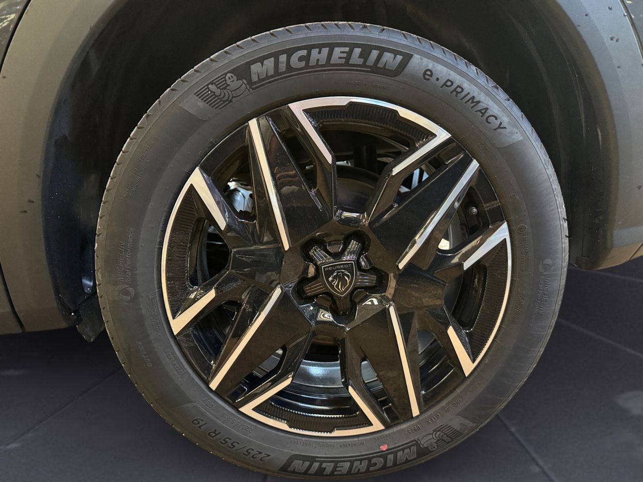 Peugeot 3008 Hybrid ALLURE HYBRID 136 e DCS6 - Foto 2