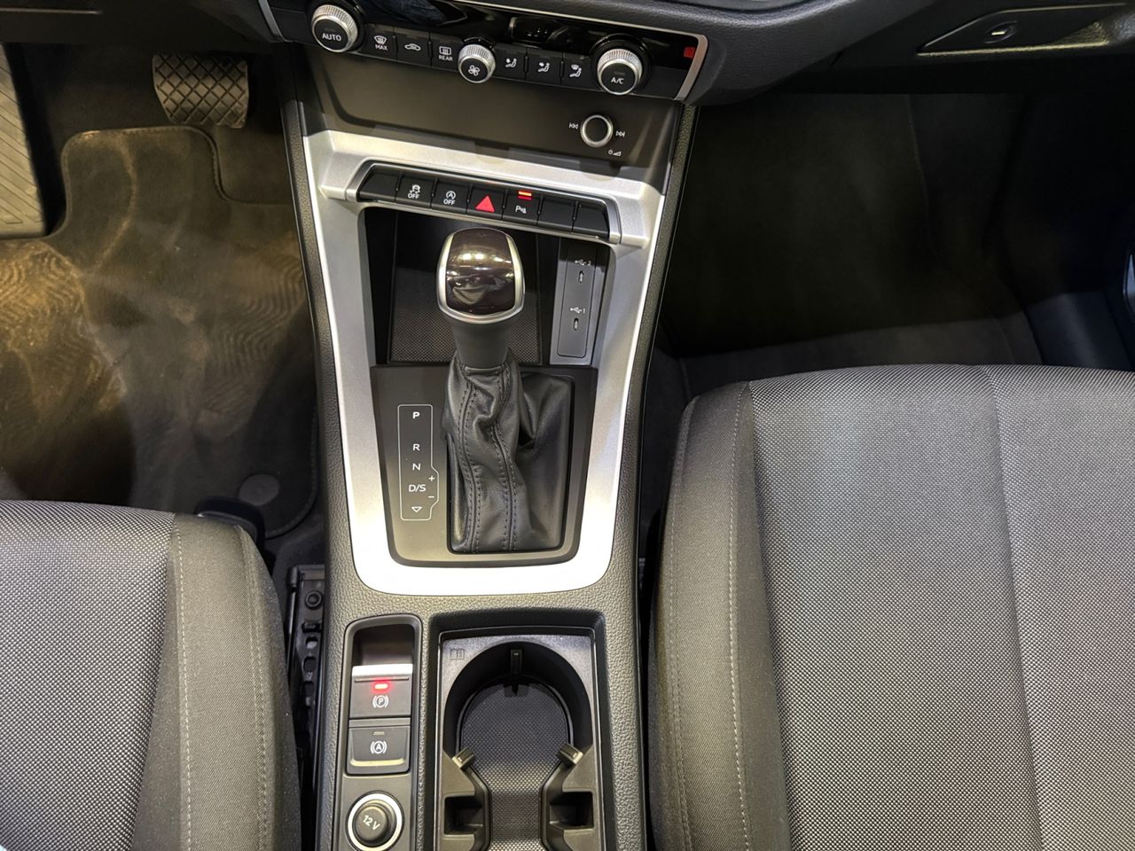 Audi Q3 35 TDI ADVANCES S TRONIC 110 KW - Foto 2