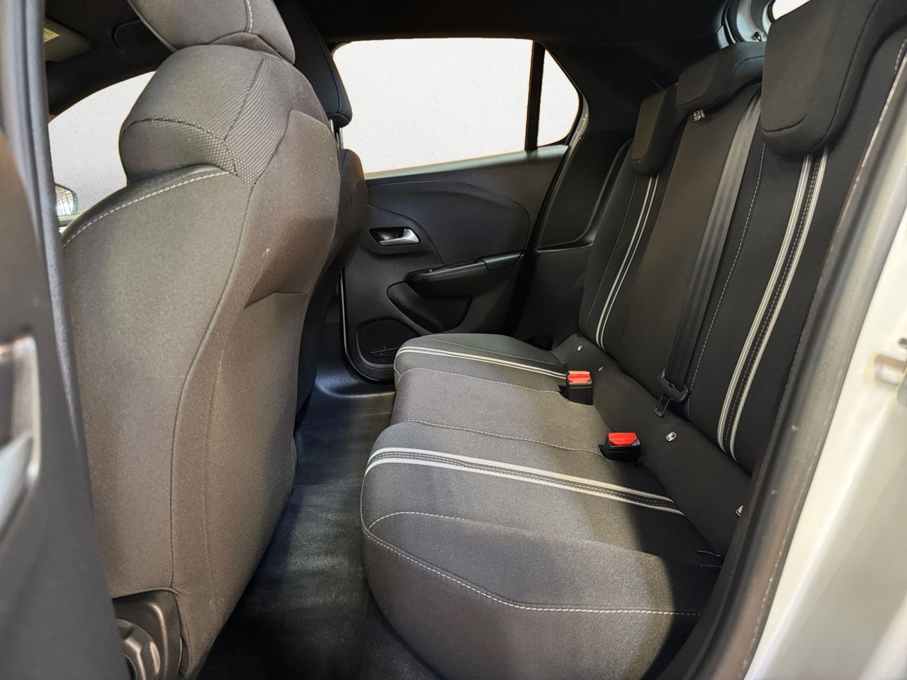 Opel Corsa GS 1.2T XHL MT6 S/S 100 CV - Foto 2