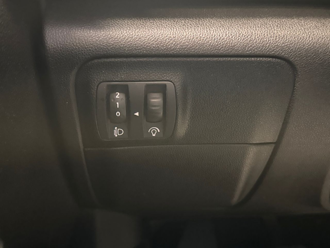 Renault Megane ZEN ENERGY DCI 110 CV - Foto 2