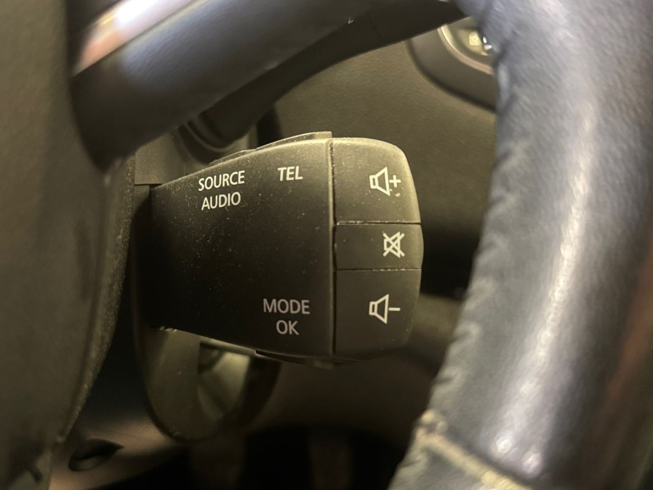 Renault Megane ZEN ENERGY DCI 110 CV - Foto 2