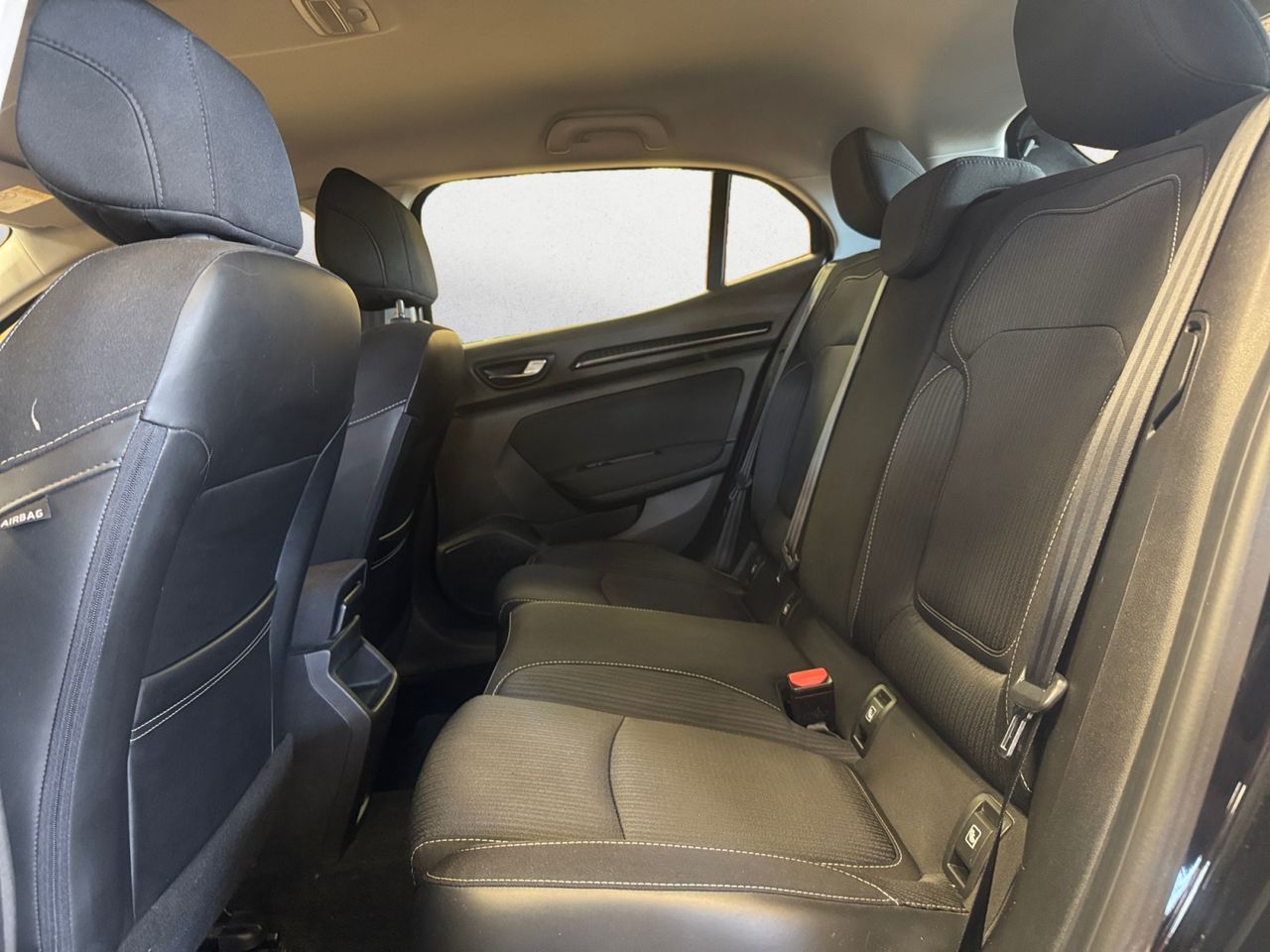 Renault Megane ZEN ENERGY DCI 110 CV - Foto 2