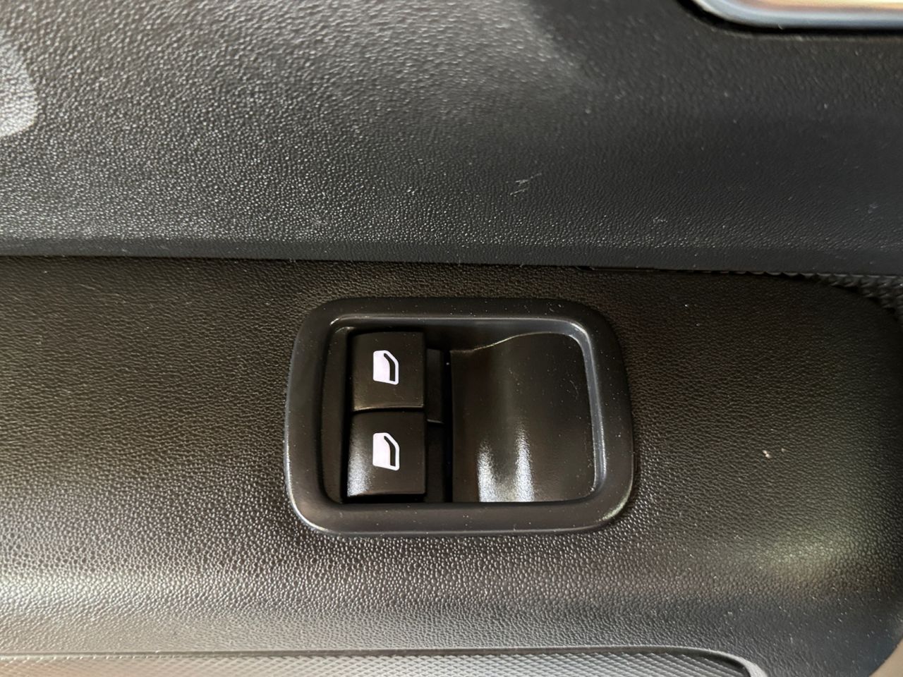 Citroën C3 BLUE HDI 100 CV FEEL - Foto 2