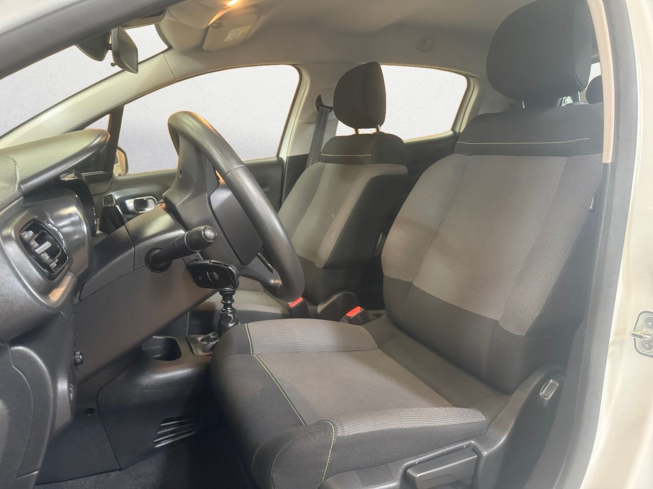 Citroën C3 BLUE HDI 100 CV FEEL - Foto 2