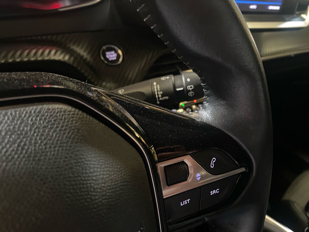 Peugeot 2008 ALLURE PACK PURE TECH 100 CV - Foto 2