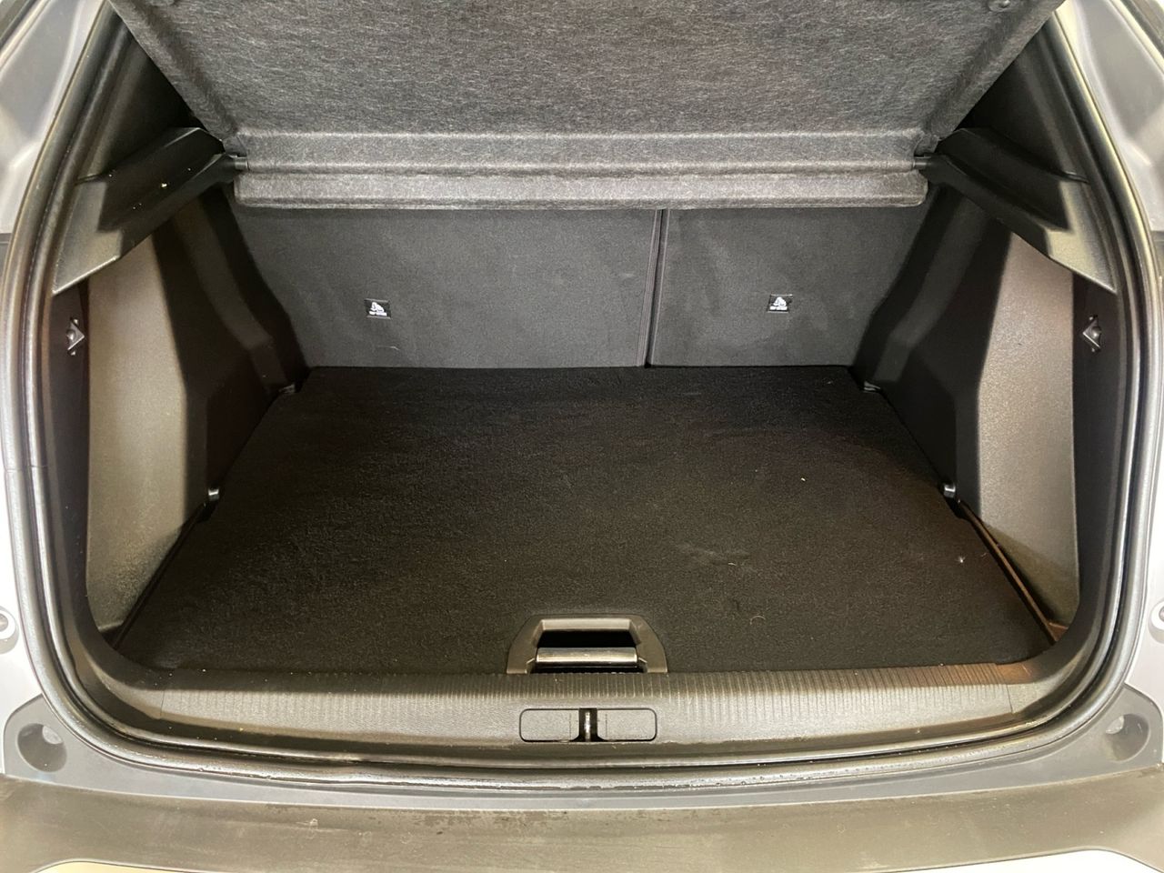 Peugeot 2008 ALLURE PACK PURE TECH 100 CV - Foto 2