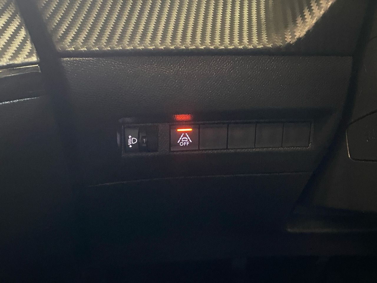 Peugeot 2008 ALLURE PACK PURE TECH 100 CV - Foto 2