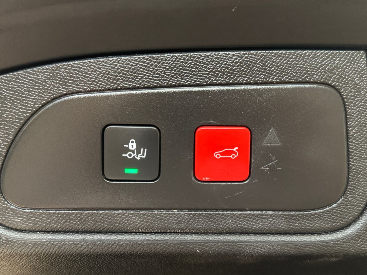 DS DS 7 Crossback E TENSE 225 PERFORMANCE LINE - Foto 2