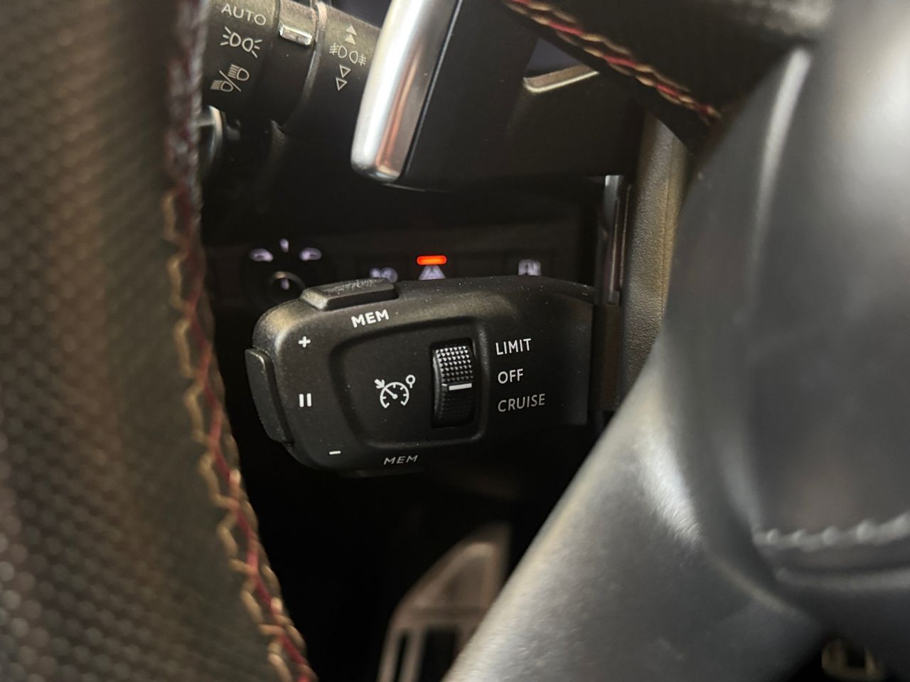 DS DS 7 Crossback E TENSE 225 PERFORMANCE LINE - Foto 2