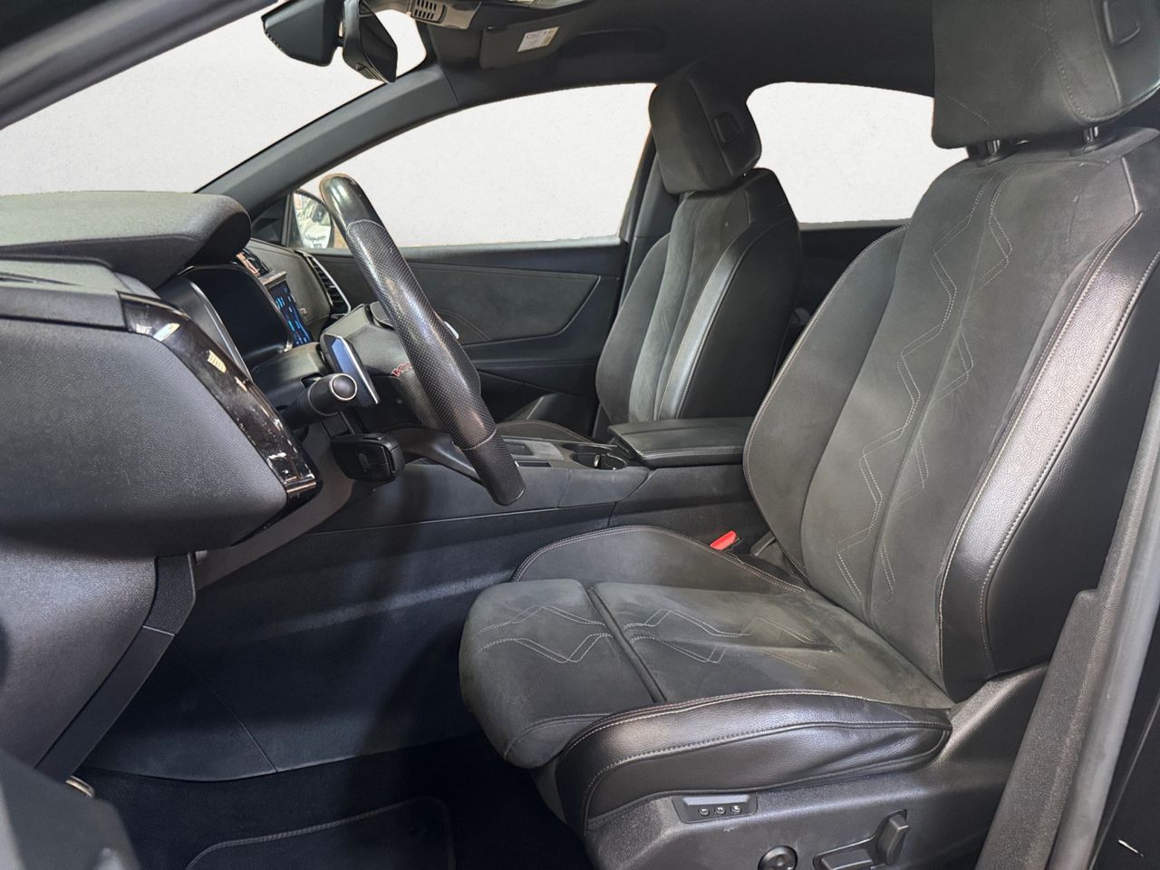 DS DS 7 Crossback E TENSE 225 PERFORMANCE LINE - Foto 2