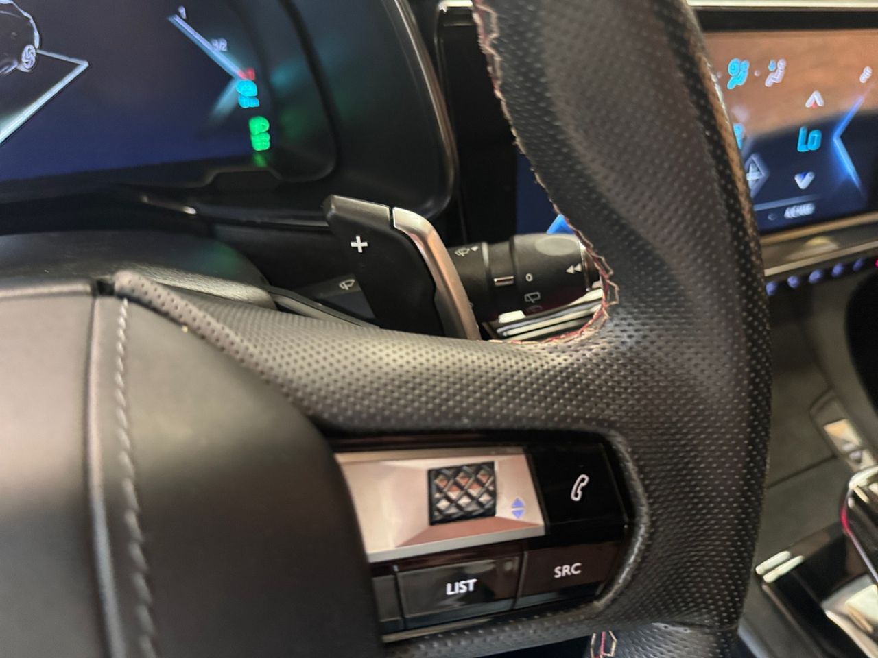 DS DS 7 Crossback E TENSE 225 PERFORMANCE LINE - Foto 2