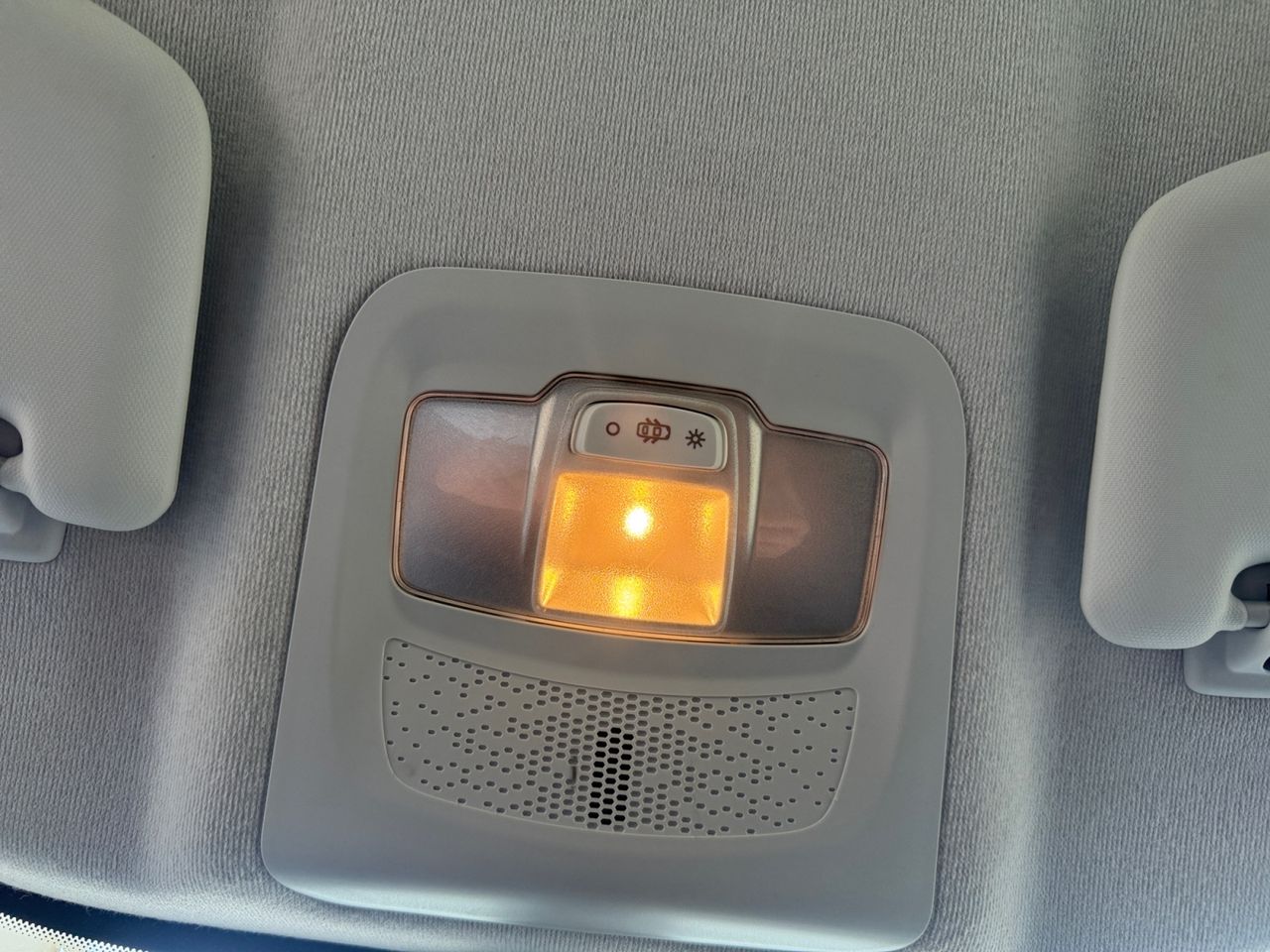 Peugeot 208 ACCESS BLUE HDI 75 CV - Foto 2