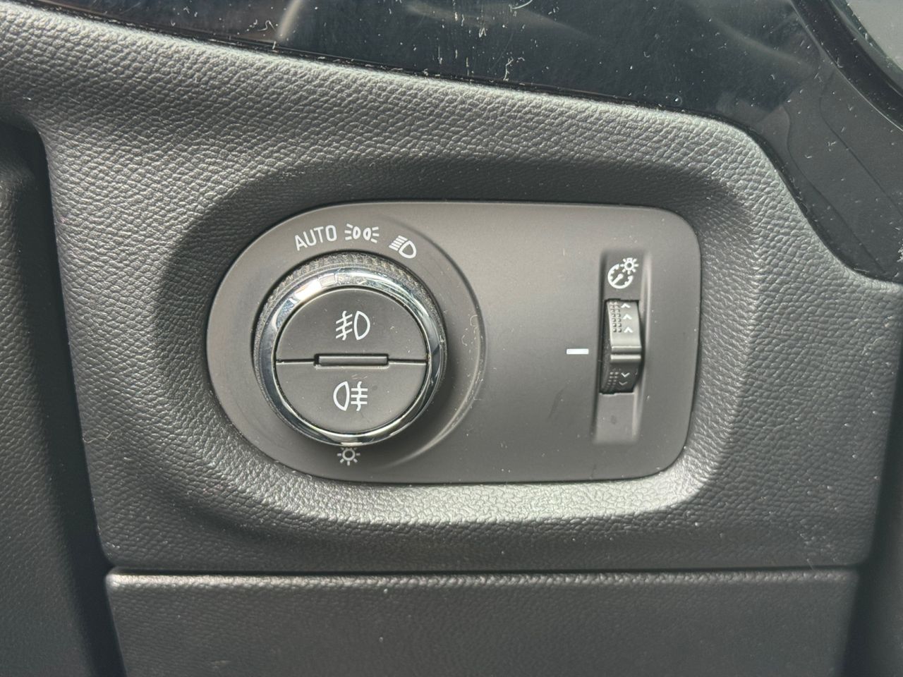 Opel Corsa GS  LINE 1.2 100 CV - Foto 2