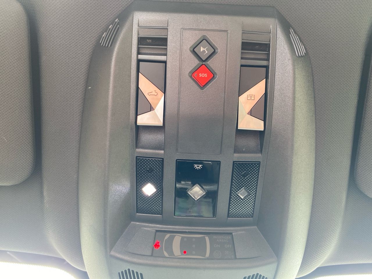 DS DS 7 Crossback E TENSE 225 LIGNE NOIRE - Foto 2