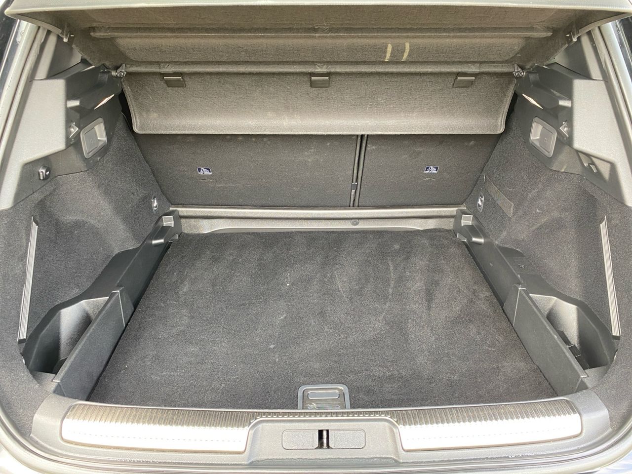 DS DS 7 Crossback E TENSE 225 LIGNE NOIRE - Foto 2