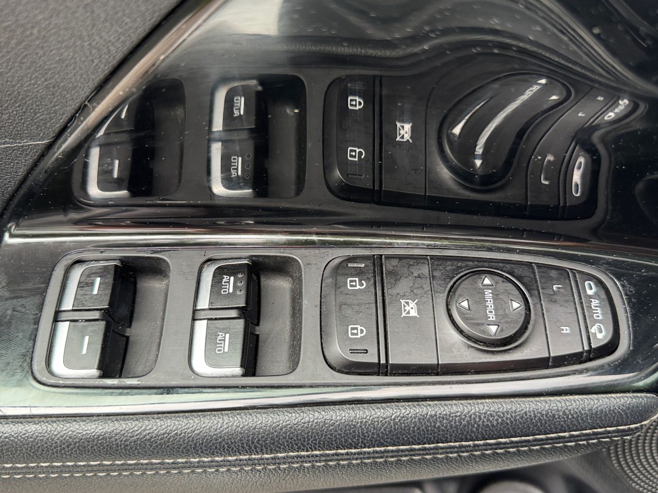 Kia Niro 1.6 GDI HEV 104 KW 141 CV DRIVE - Foto 2