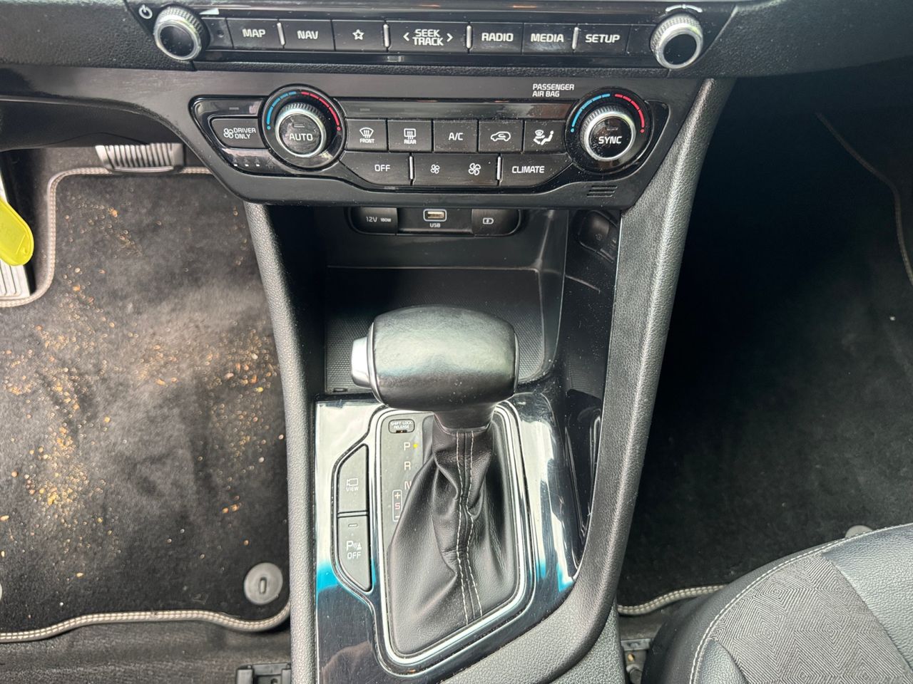 Kia Niro 1.6 GDI HEV 104 KW 141 CV DRIVE - Foto 2