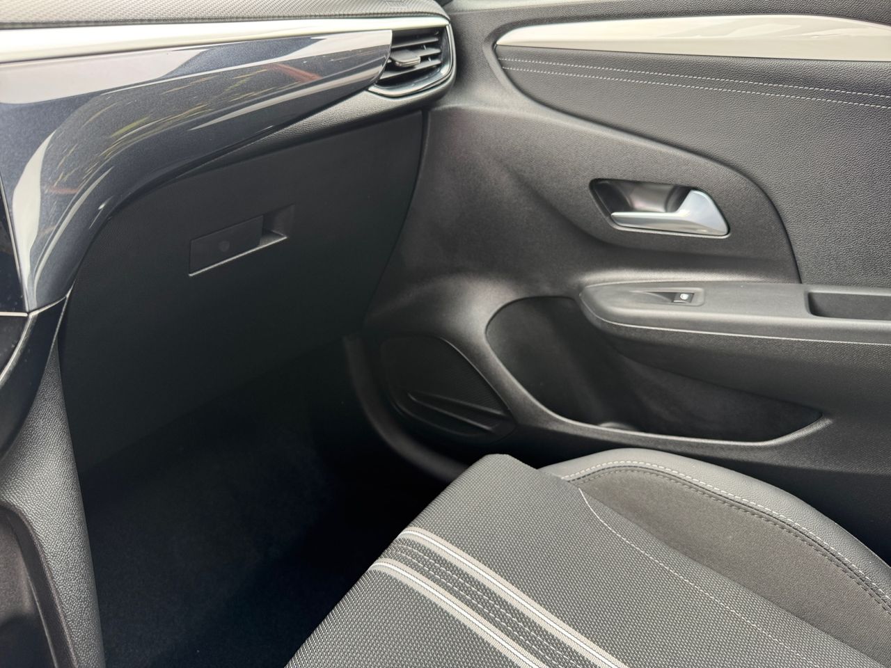 Opel Corsa GS 1.2T XHL MT6 S/S 100 CV - Foto 2