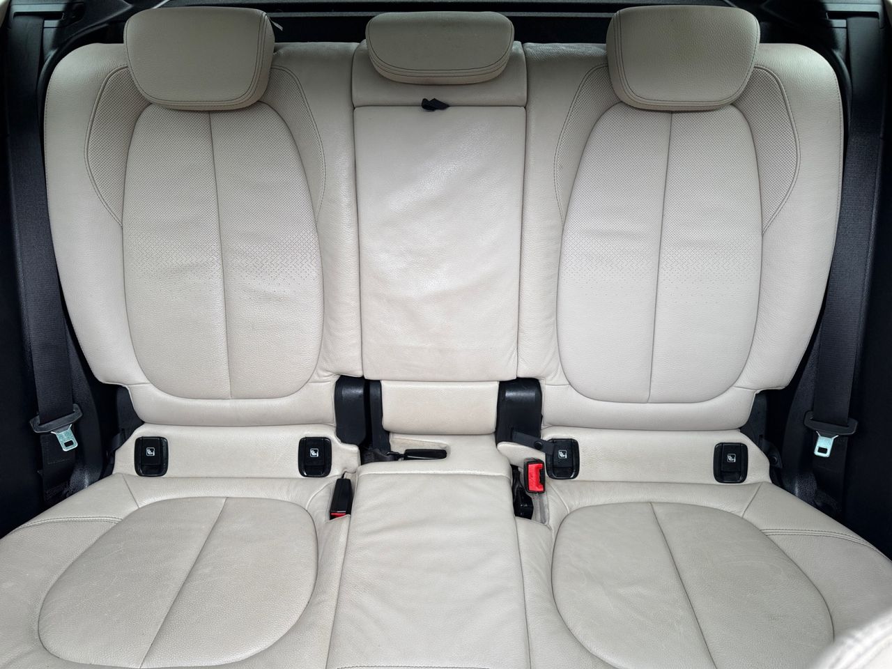 BMW X1 SDRIVE 18D A X-LINE 150 CV - Foto 2