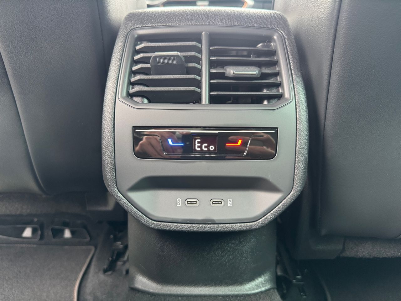 Cupra Formentor 1.4 e HYBRID 150 KW 204 CV DSG - Foto 2