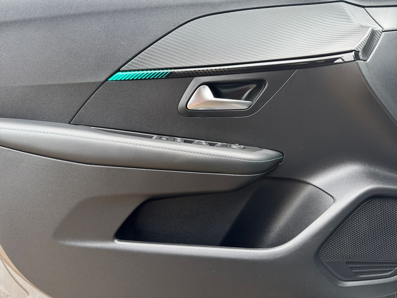 Peugeot 208 ALLURE PURE TECH 100 CV - Foto 2