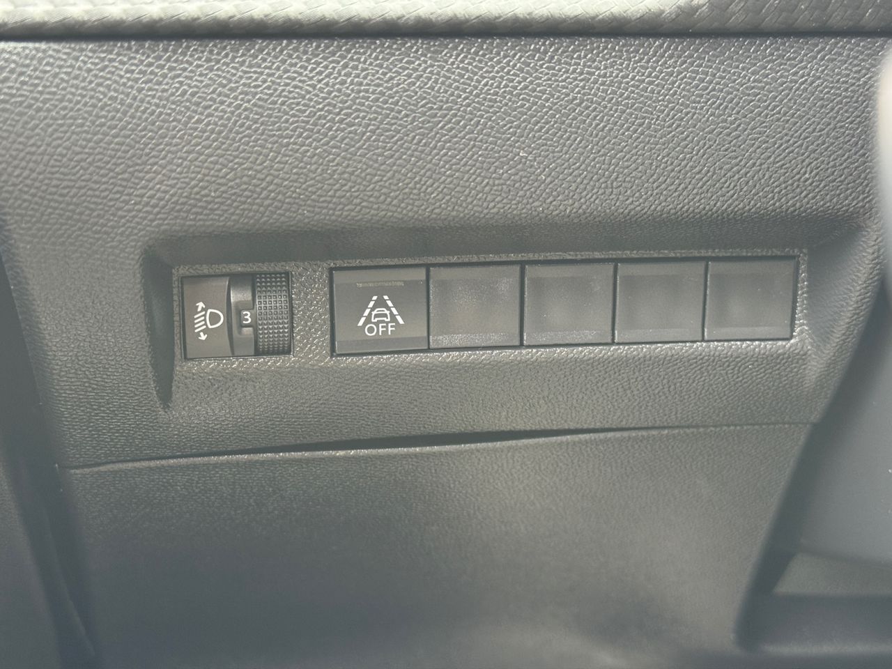 Peugeot 208 ALLURE PURE TECH 100 CV - Foto 2