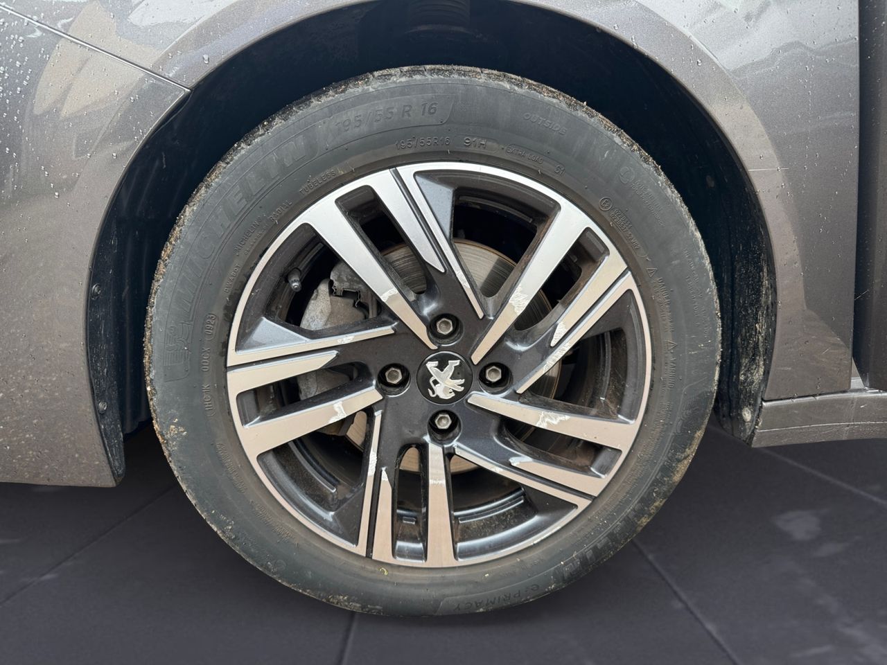 Peugeot 208 ALLURE PURE TECH 100 CV - Foto 2