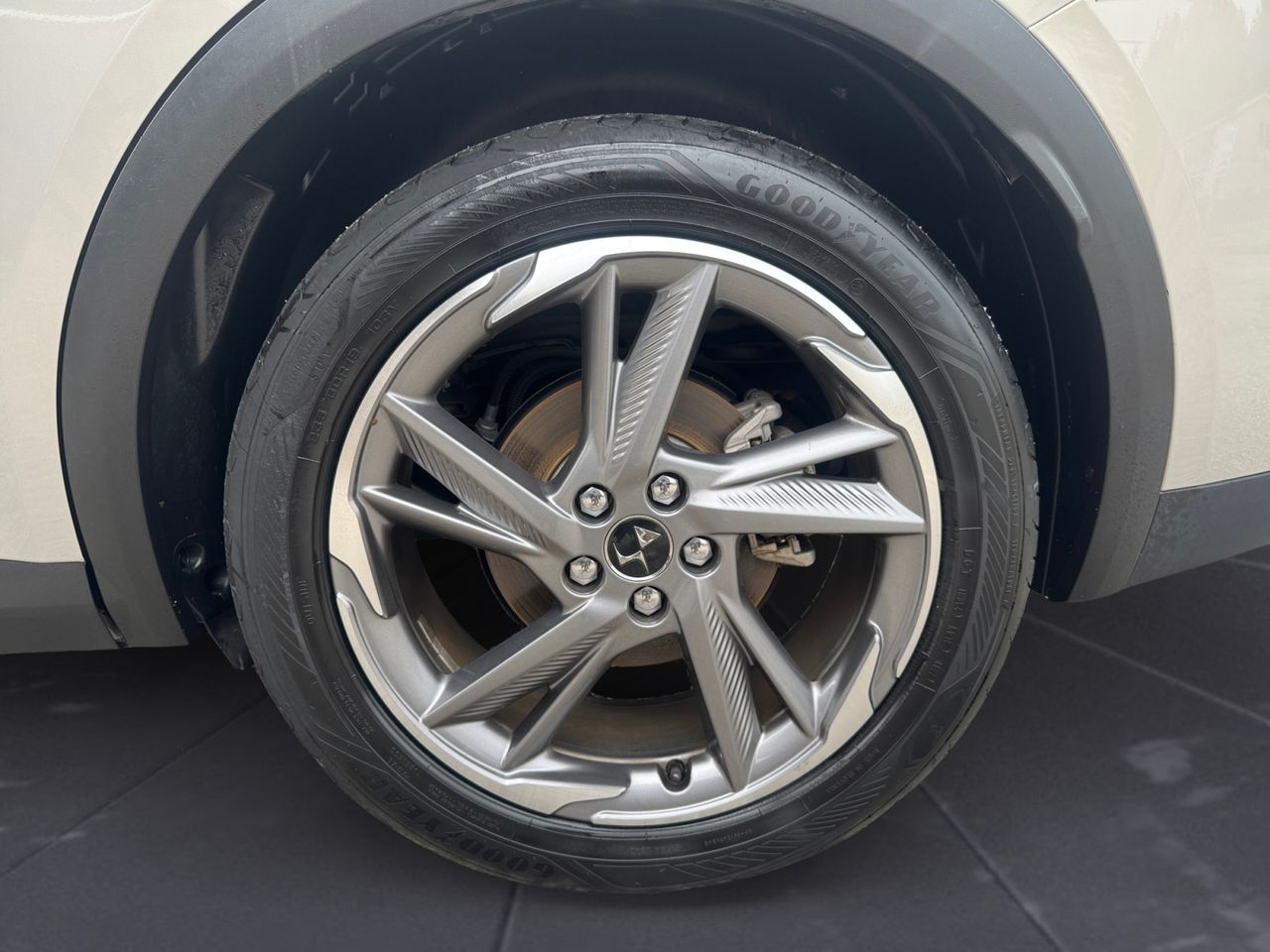 DS DS 7 Crossback E TENSE 300 4X4 RIVOLI - Foto 2