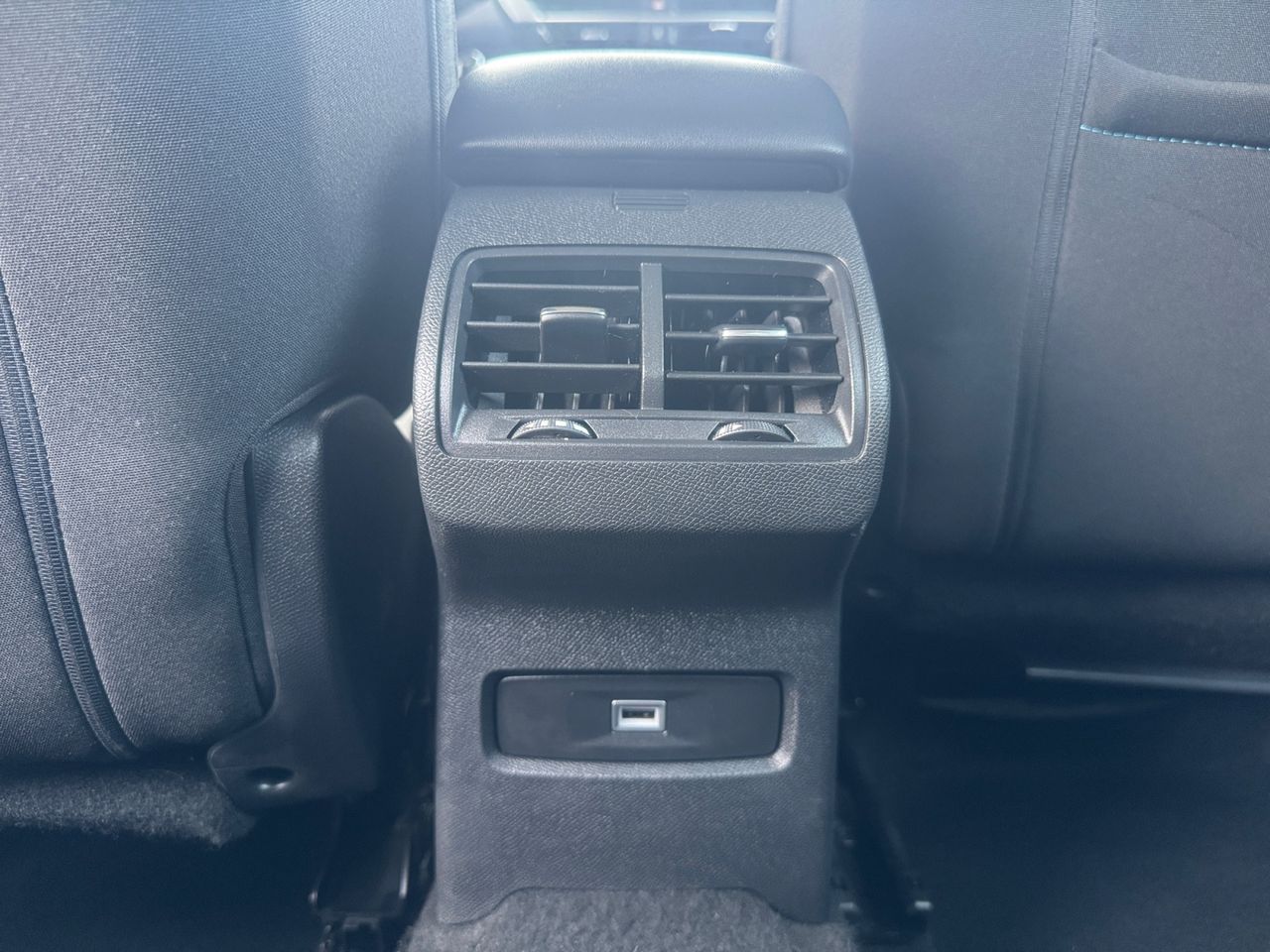 Citroën C4 BLUE HDI 130 CV EAT8 FEEL PACK - Foto 2