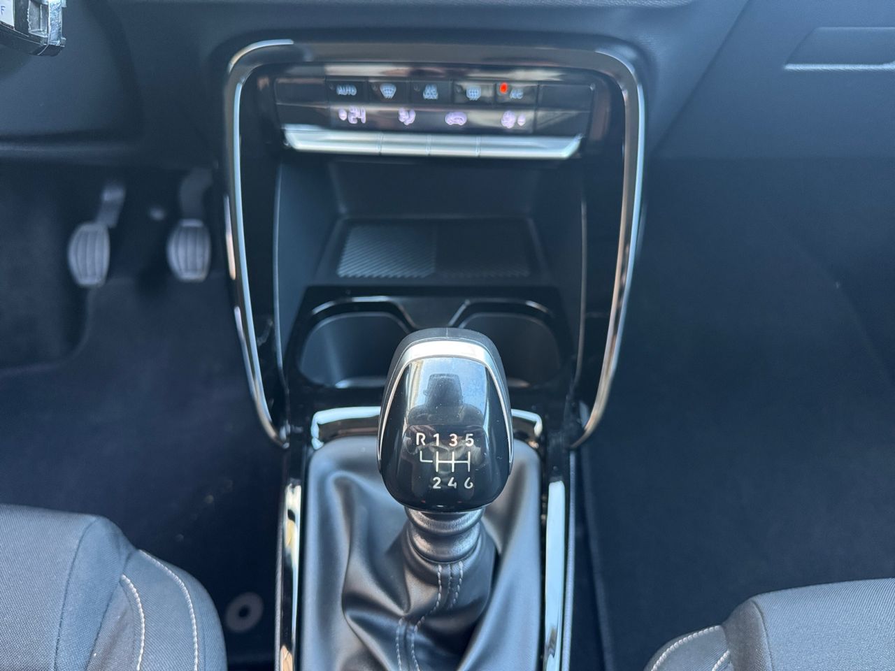 Citroën C3 Aircross TURBO 100 CV PLUS - Foto 2