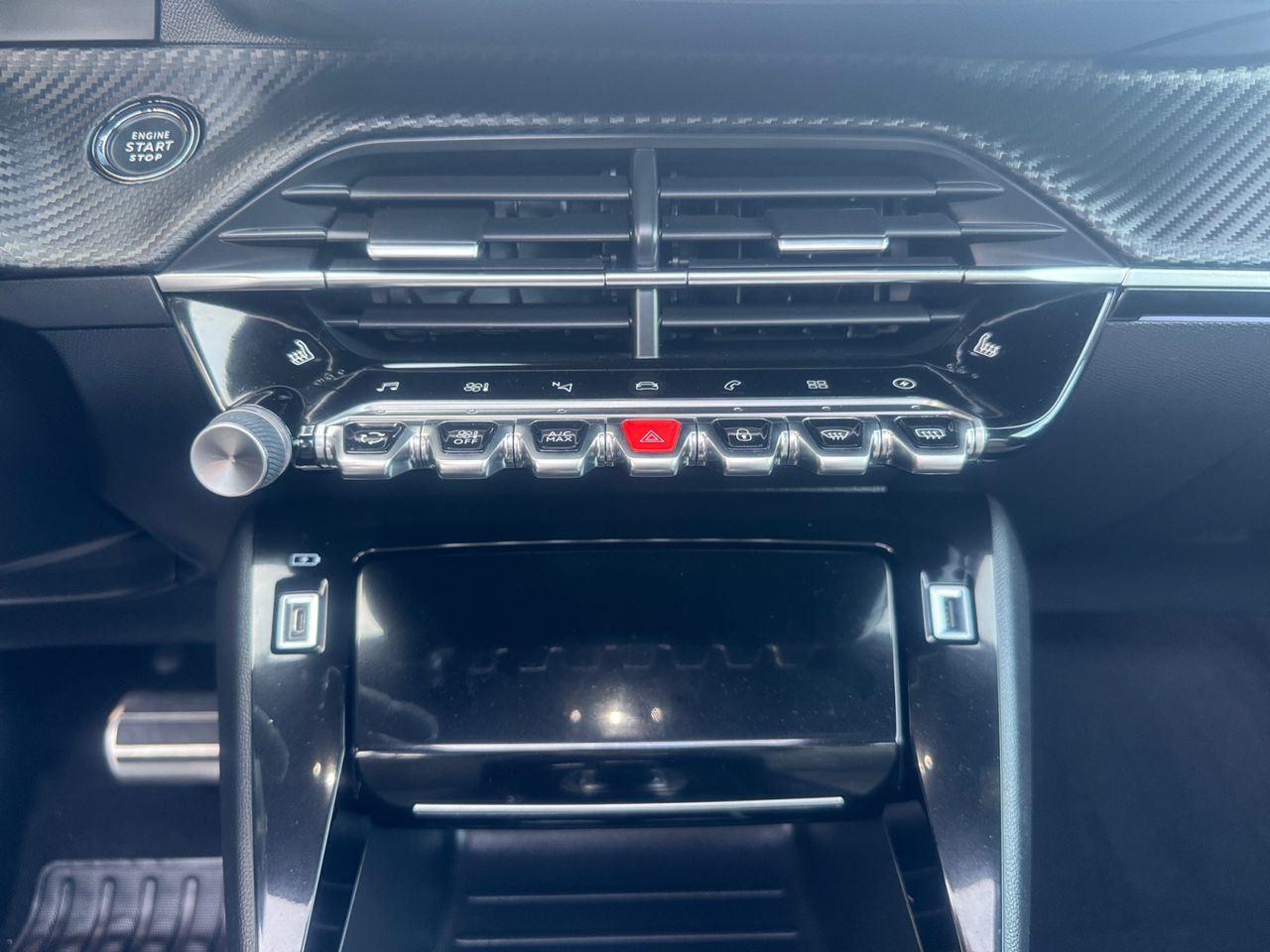 Peugeot e-2008 GT ELECTRICO 136 CV - Foto 2